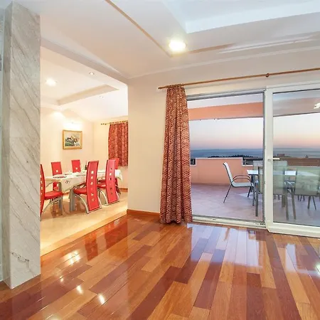 Art * Макарска